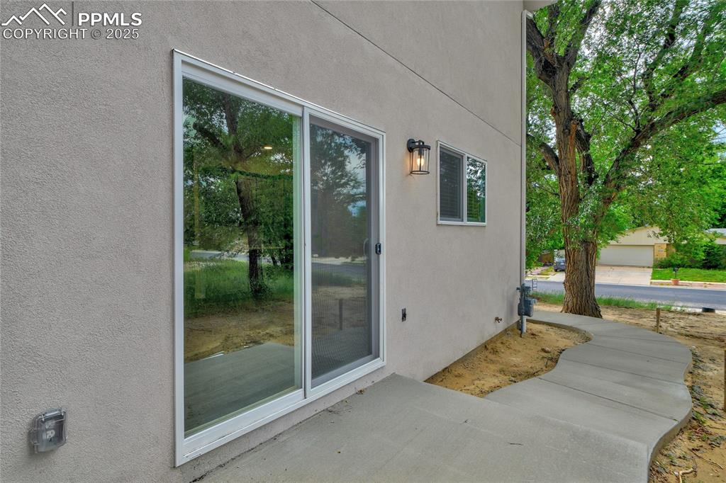 1422 Acacia Drive Colorado Springs CO 80907