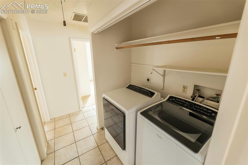 1049 Denver Street Calhan CO 80808