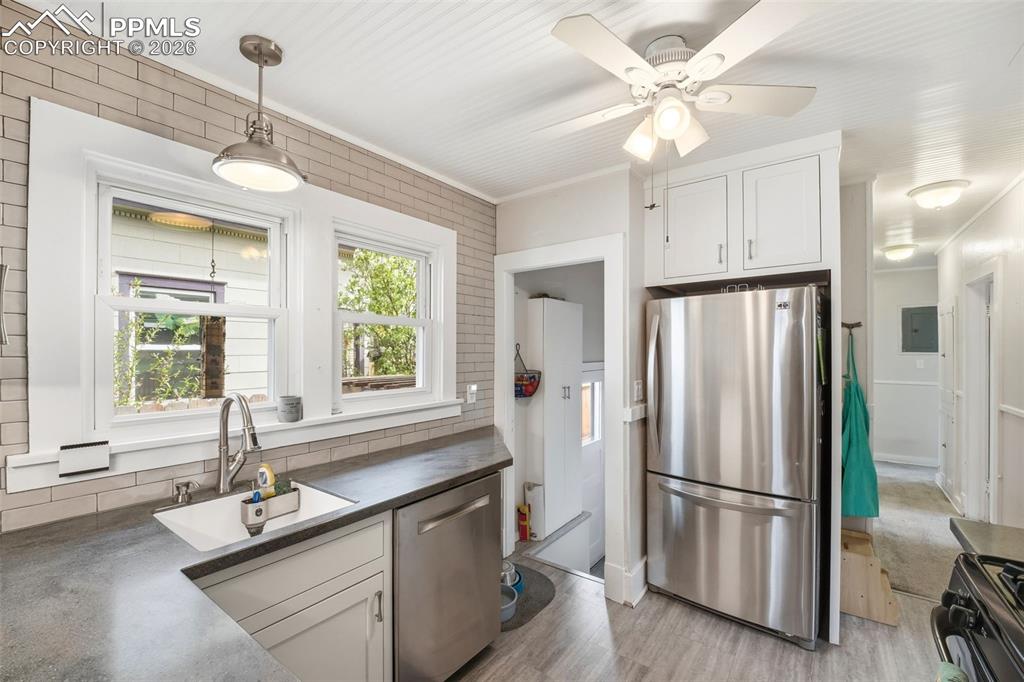 619 N Cedar Street Colorado Springs CO 80903