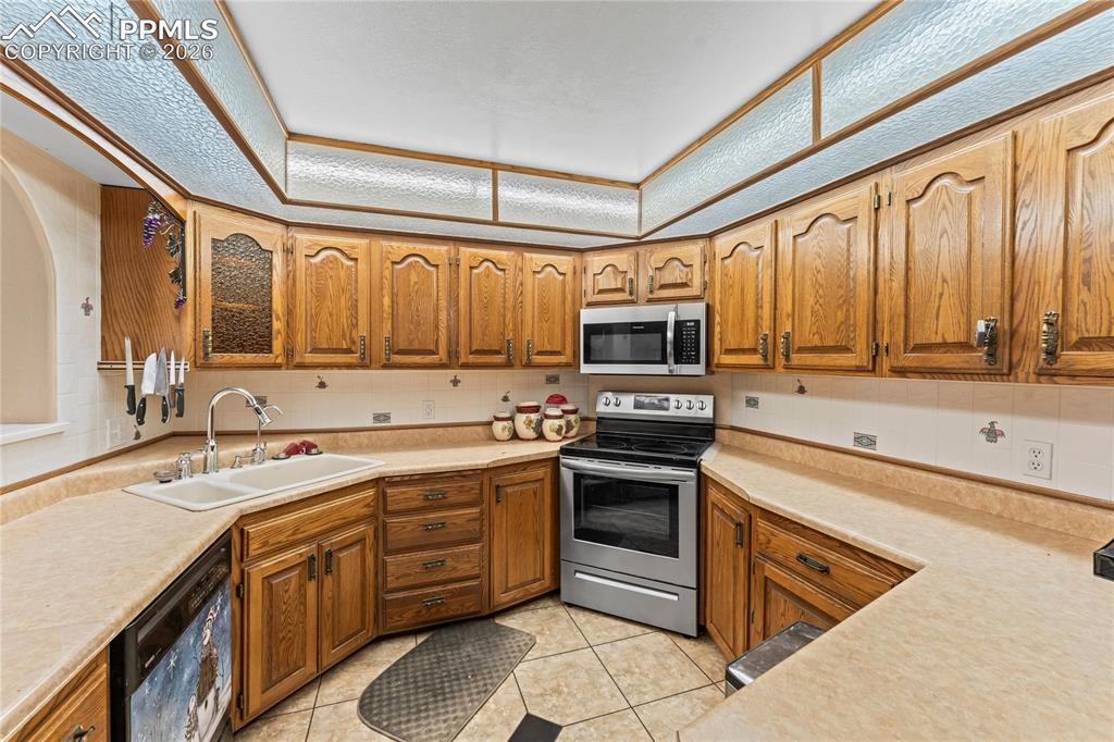 61 Radcliff Lane Pueblo CO 81005