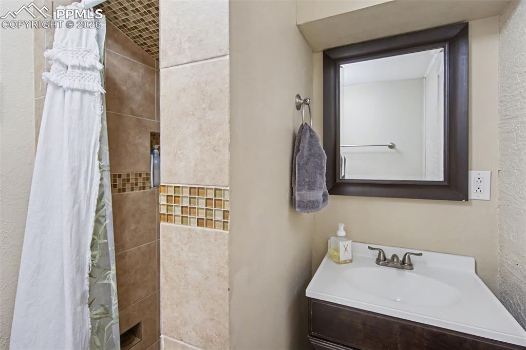 1139 Chambers Drive Colorado Springs CO 80904