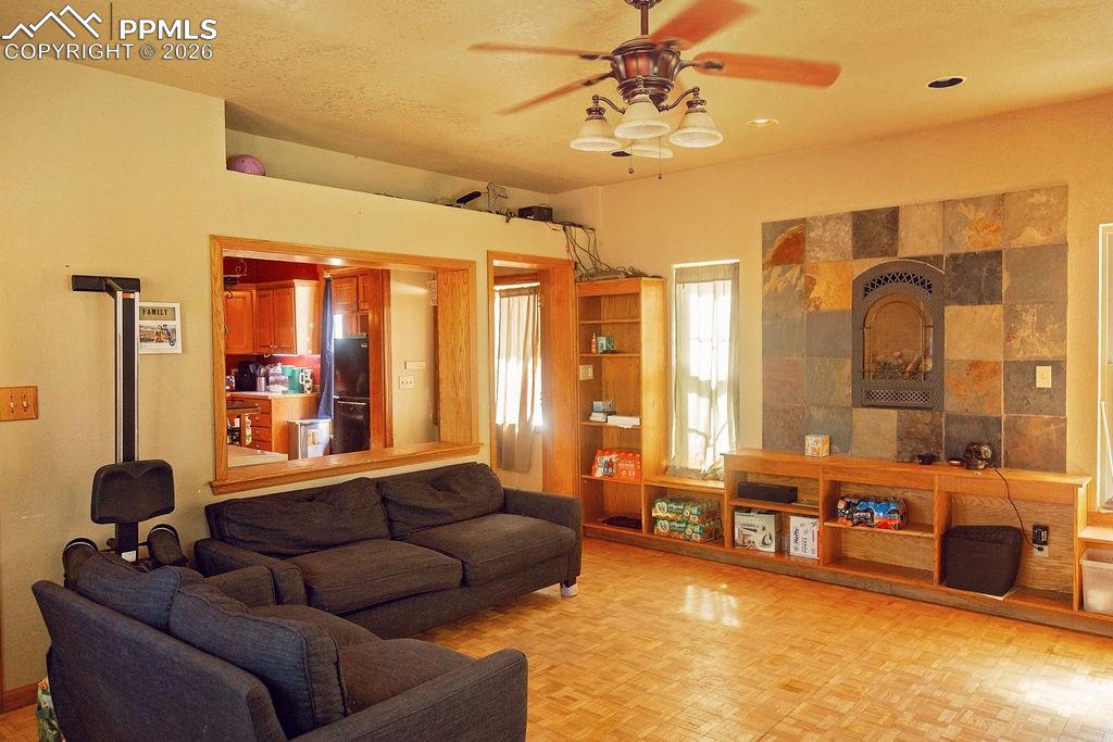 1037 Berkley Avenue Pueblo CO 81004