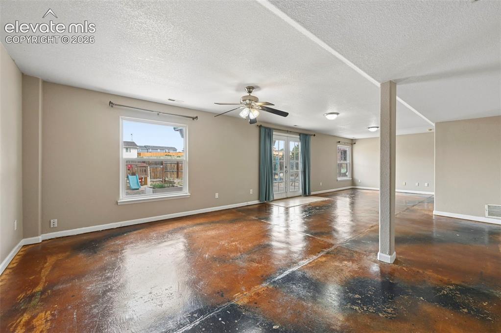 979 S Alexis Lane Pueblo CO 81007