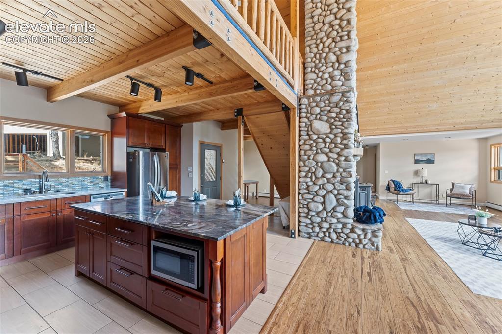 1008 Cantiberry Road Divide CO 80814
