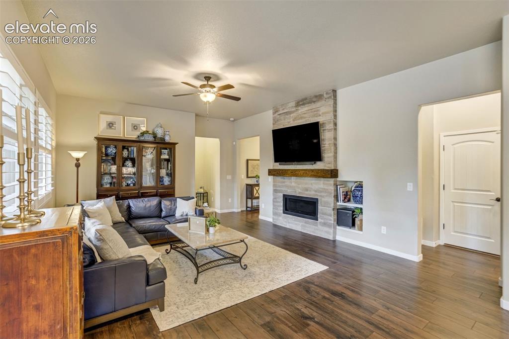 1542 Summerglow Lane Monument CO 80132