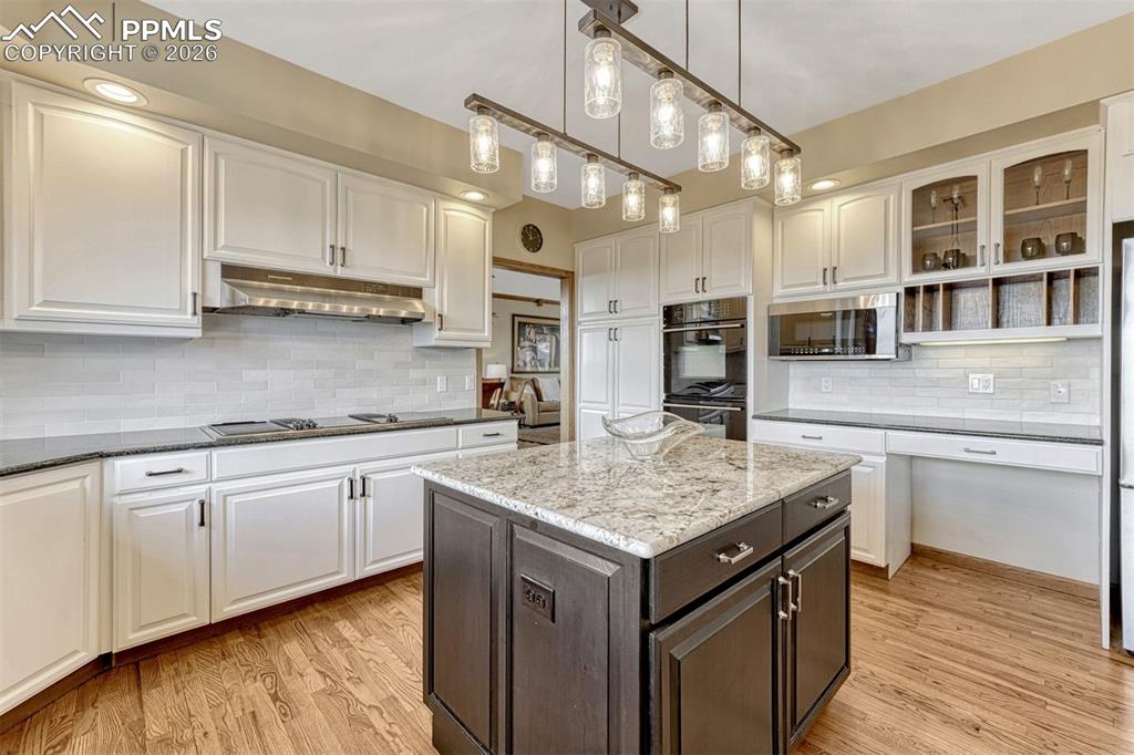 2255 Oak Hills Drive Colorado Springs CO 80919