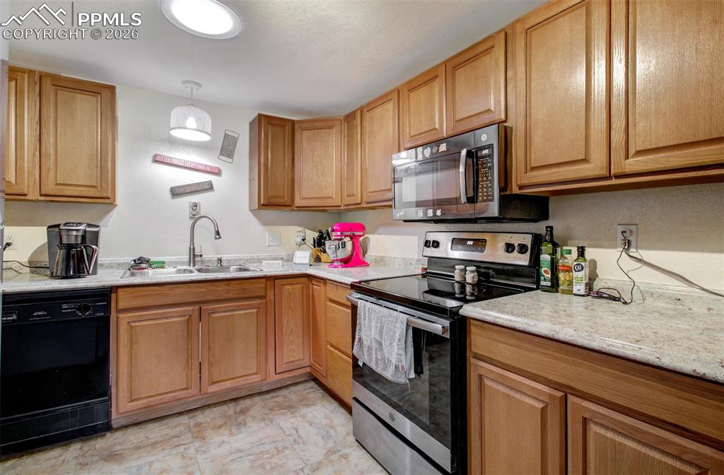2615 Lambert Avenue Pueblo CO 81003