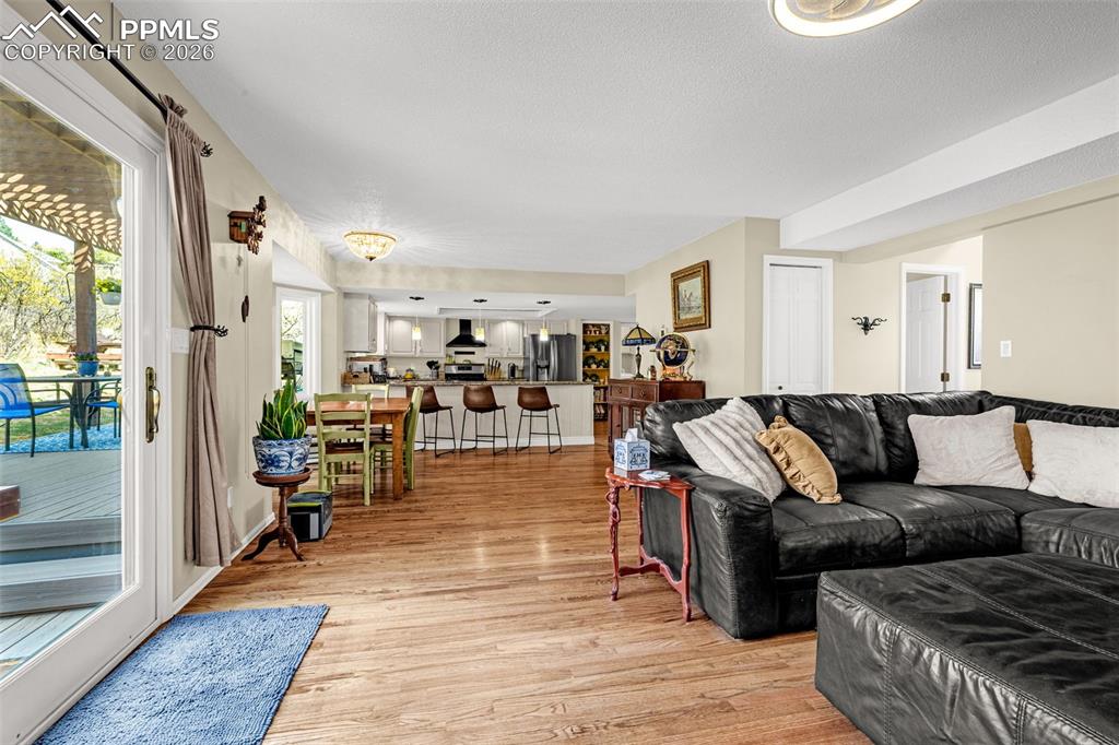 6992 Oak Valley Drive Colorado Springs CO 80919
