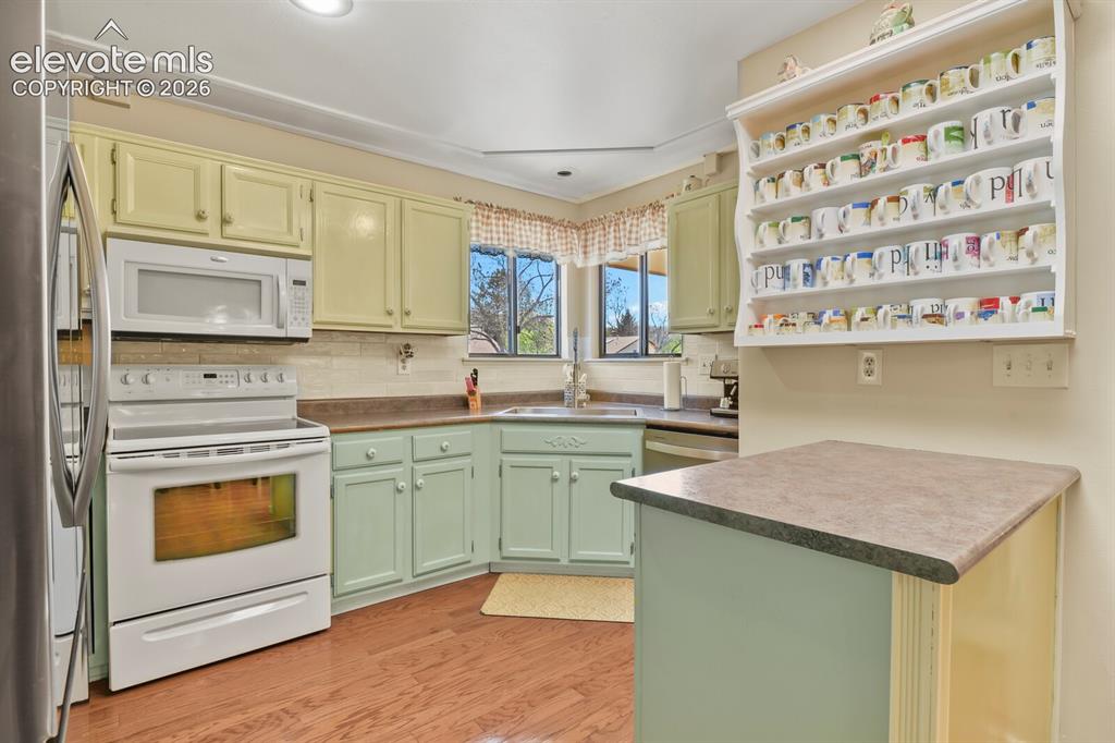 5322 Pinon Valley Road Colorado Springs CO 80919