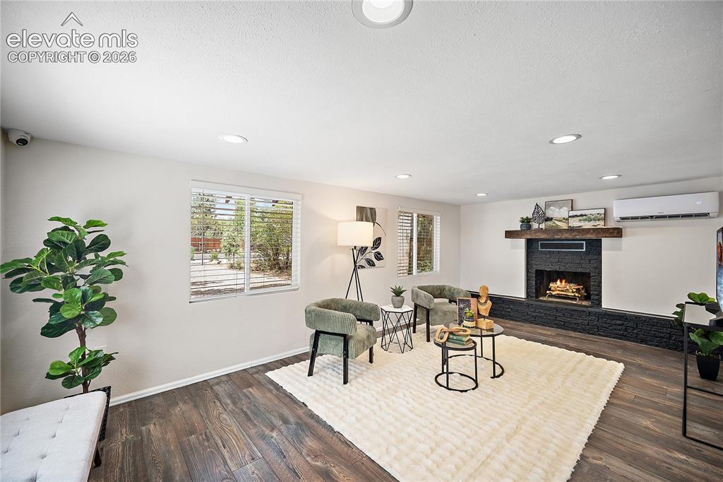 819 Cheyenne Boulevard Colorado Springs CO 80905