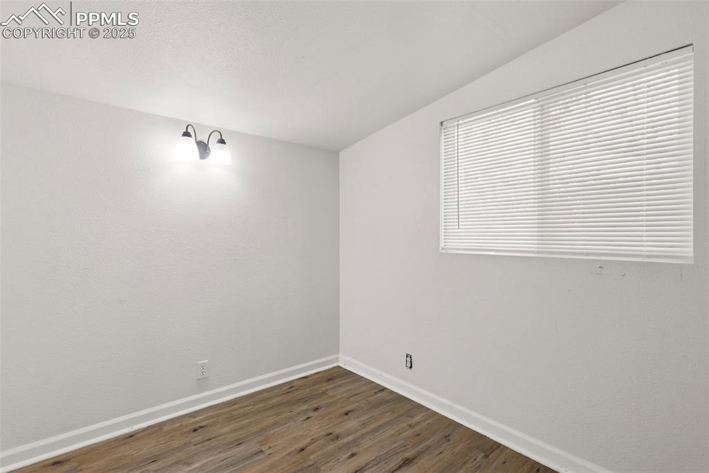 2004 Oak Way Colorado Springs CO 80906