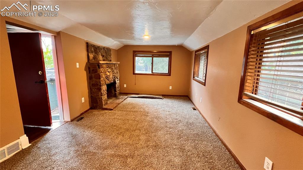 2004 Oak Way Colorado Springs CO 80906