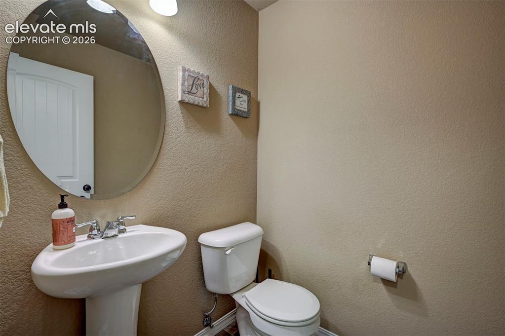 3641 Desert Willow Lane Colorado Springs CO 80925