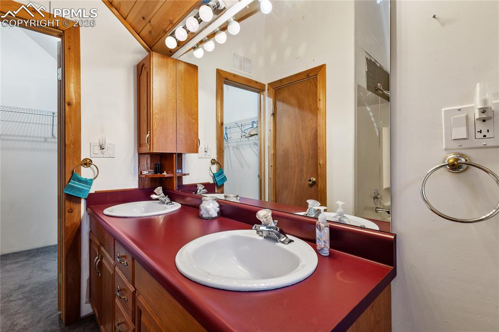 256 Elkhorn Road Florissant CO 80816