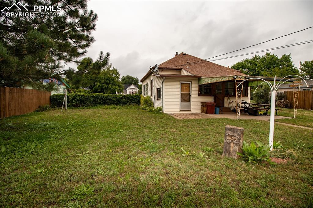 2815 Beacon Street Colorado Springs CO 80907