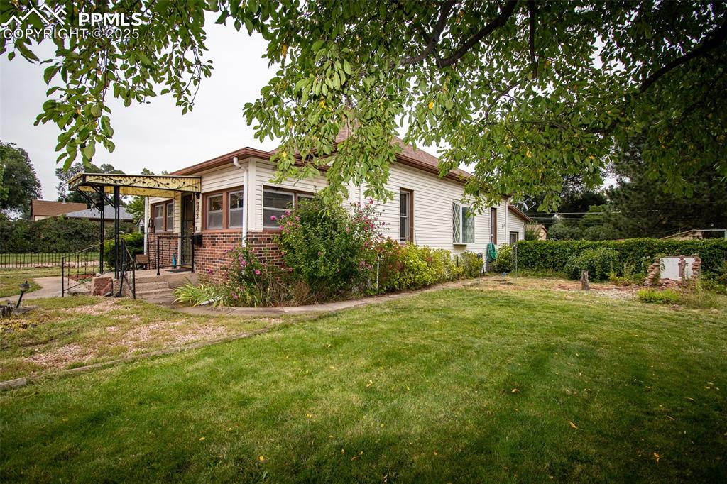 2815 Beacon Street Colorado Springs CO 80907