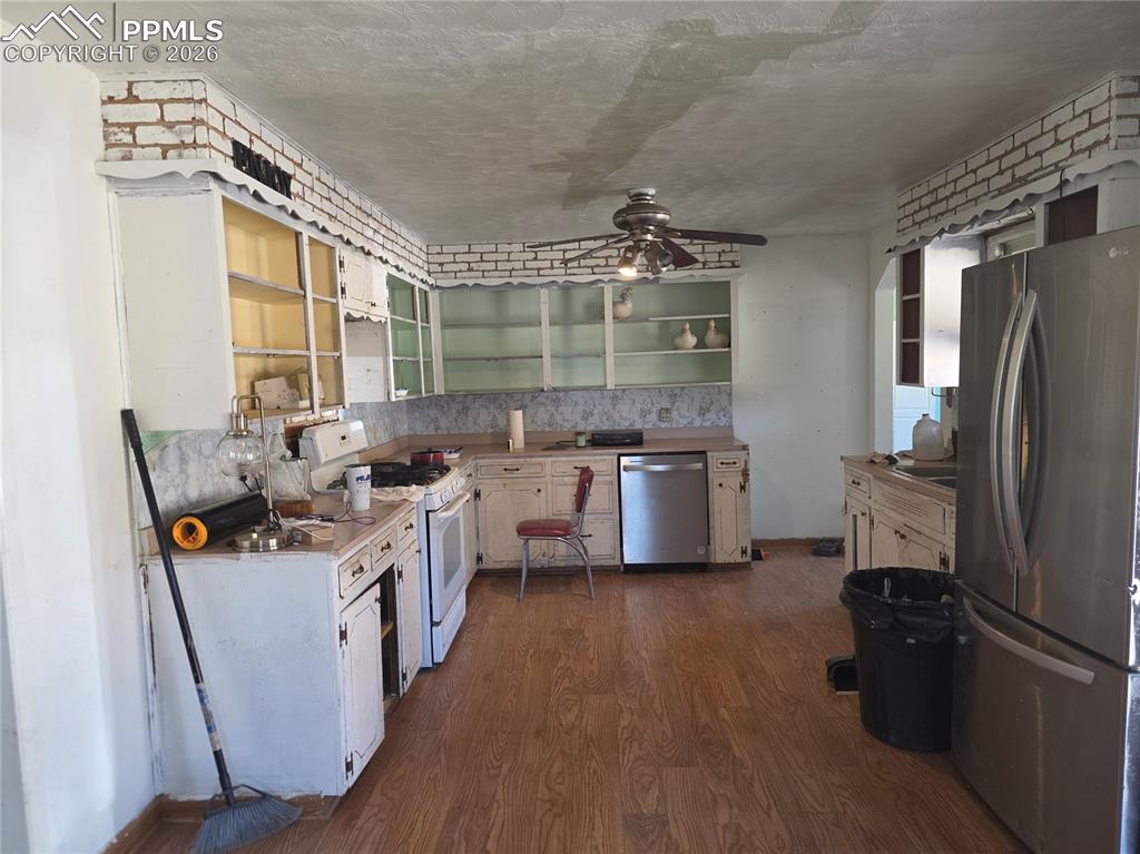 952 Twin Lakes Road Walsenburg CO 81089