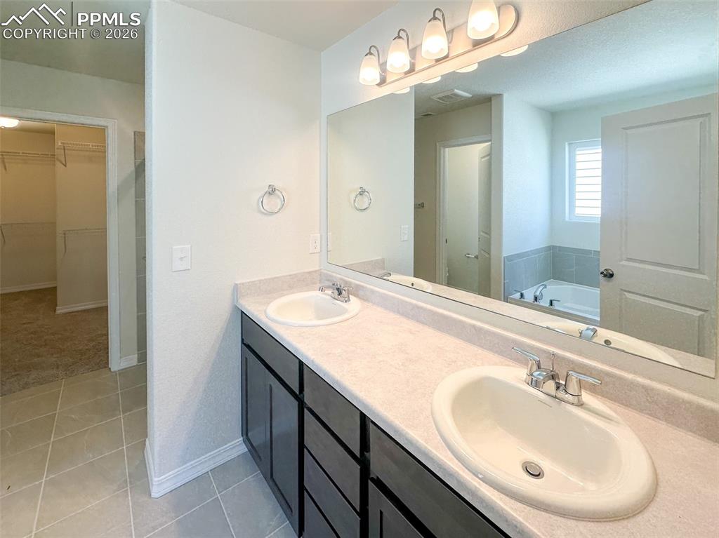8259 Henzlee Place Colorado Springs CO 80831