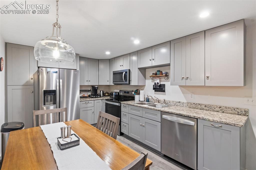 9450 Mohawk Trail Cascade CO 80809