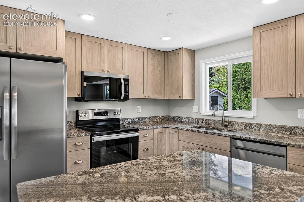 320 Cranbrook Circle Colorado Springs CO 80906