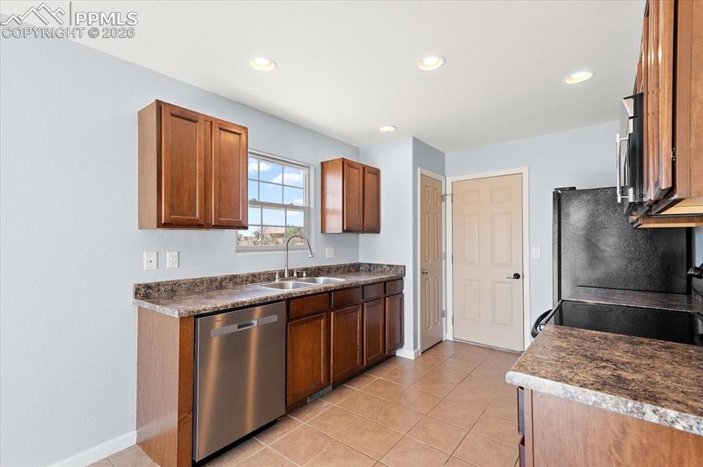 1851 N Rough Rock Lane Pueblo CO 81007