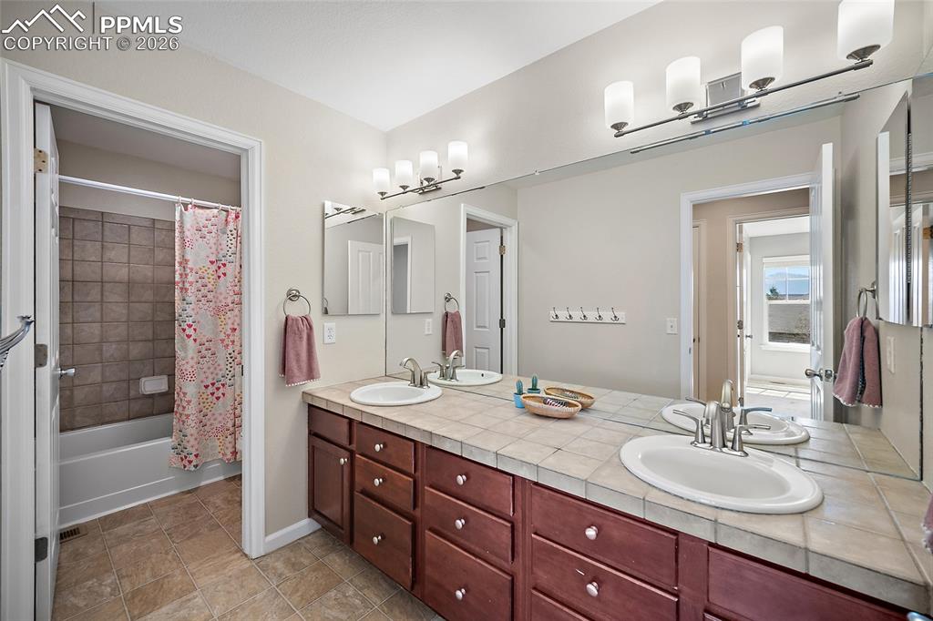 9065 Mcclintock Drive Colorado Springs CO 80924