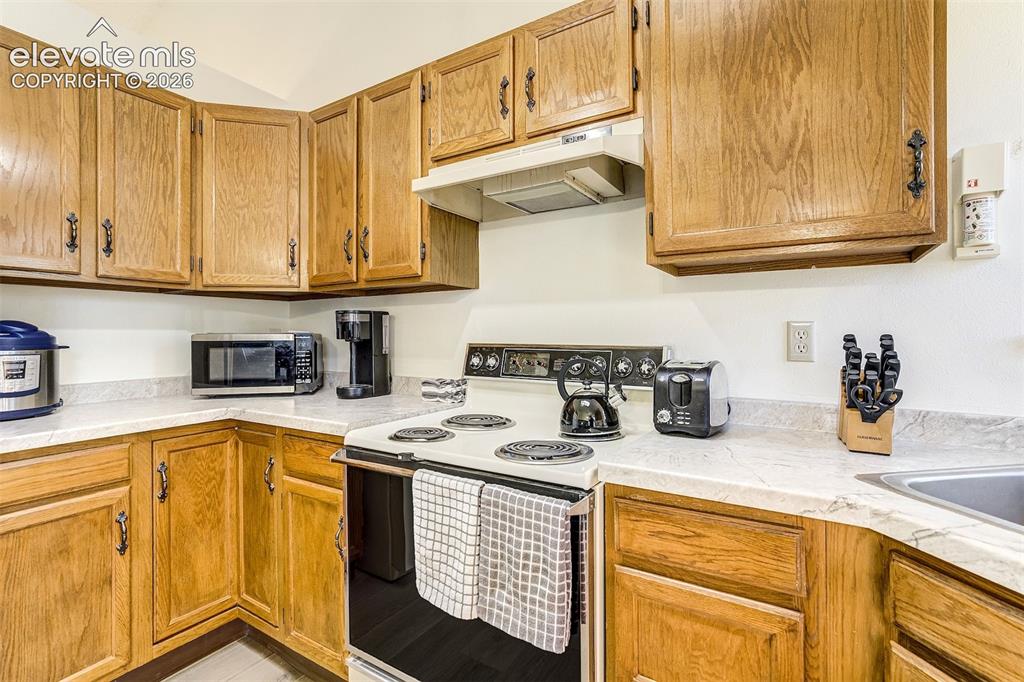 5040 Stillwater Drive Colorado Springs CO 80923