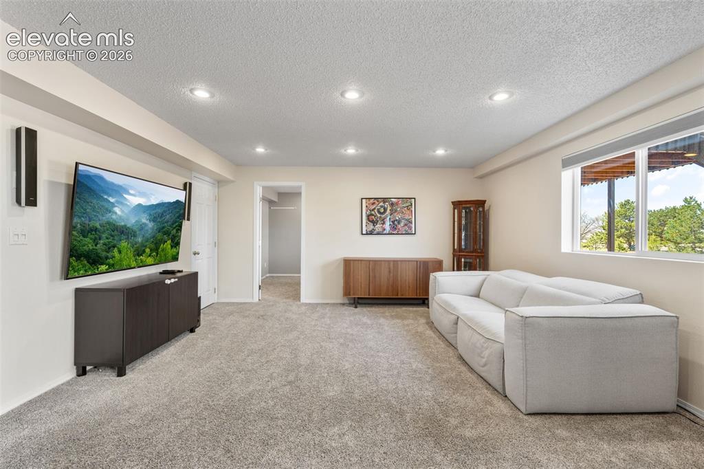 8006 Cooper River Drive Colorado Springs CO 80920