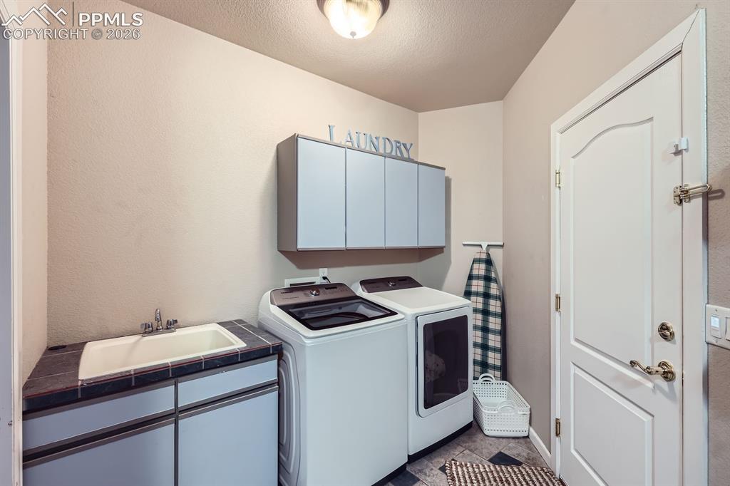 17572 Saddle Ridge Court Monument CO 80132
