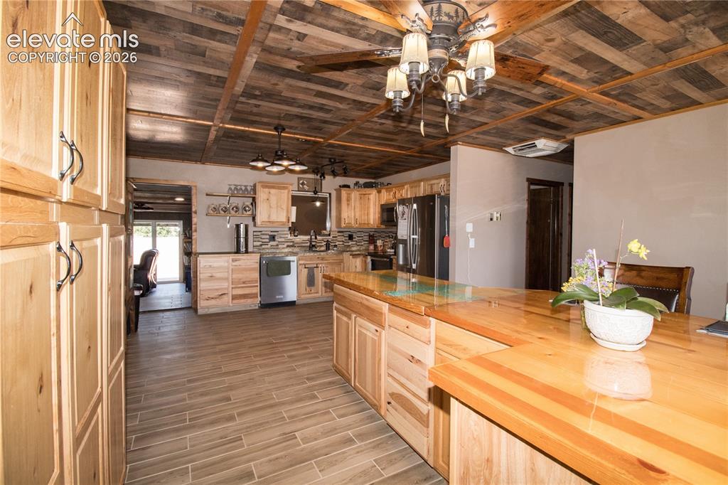 373 G Street Penrose CO 81240
