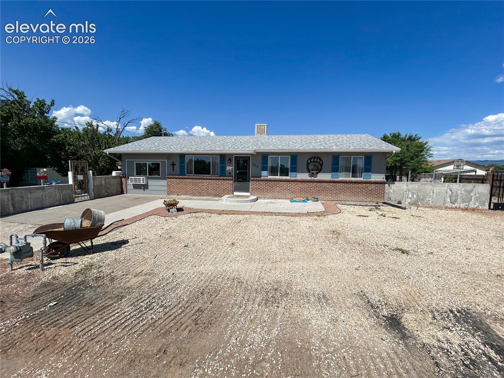 373 G Street Penrose CO 81240
