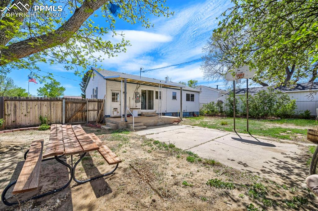 2898 Merry Lane Colorado Springs CO 80909