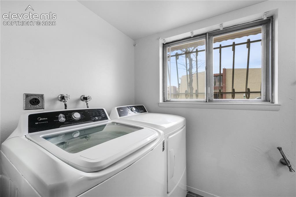 2712 Arlington Drive Colorado Springs CO 80910