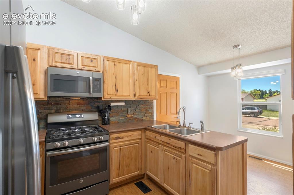 3117 Moonbeam Circle Colorado Springs CO 80916