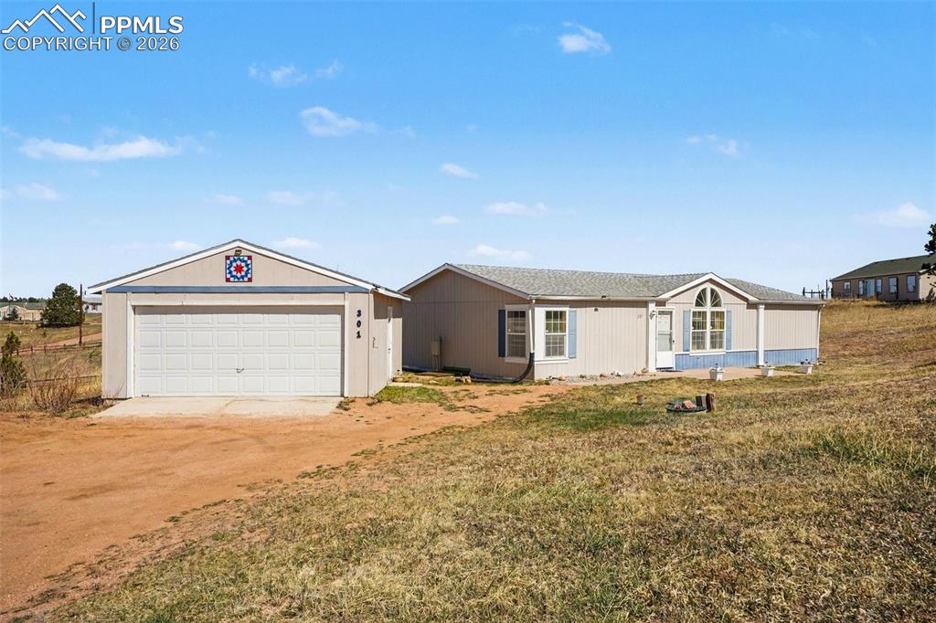 301 E Longbow Drive Divide CO 80814