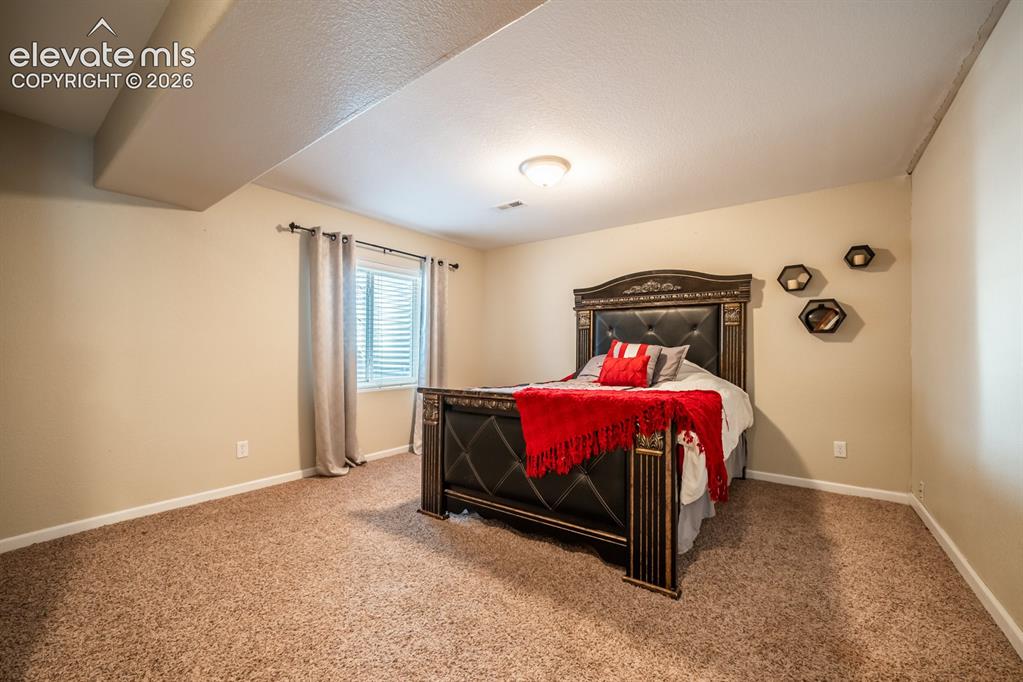 5078 Hummingbird Court Pueblo CO 81008