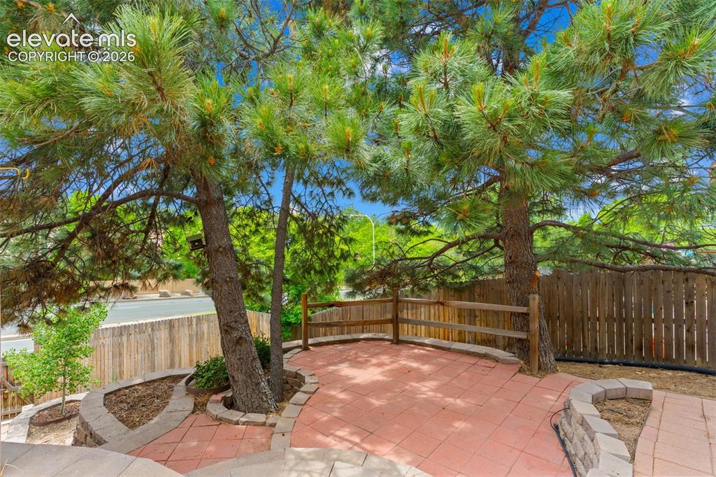 5171 Solar Ridge Drive Colorado Springs CO 80917