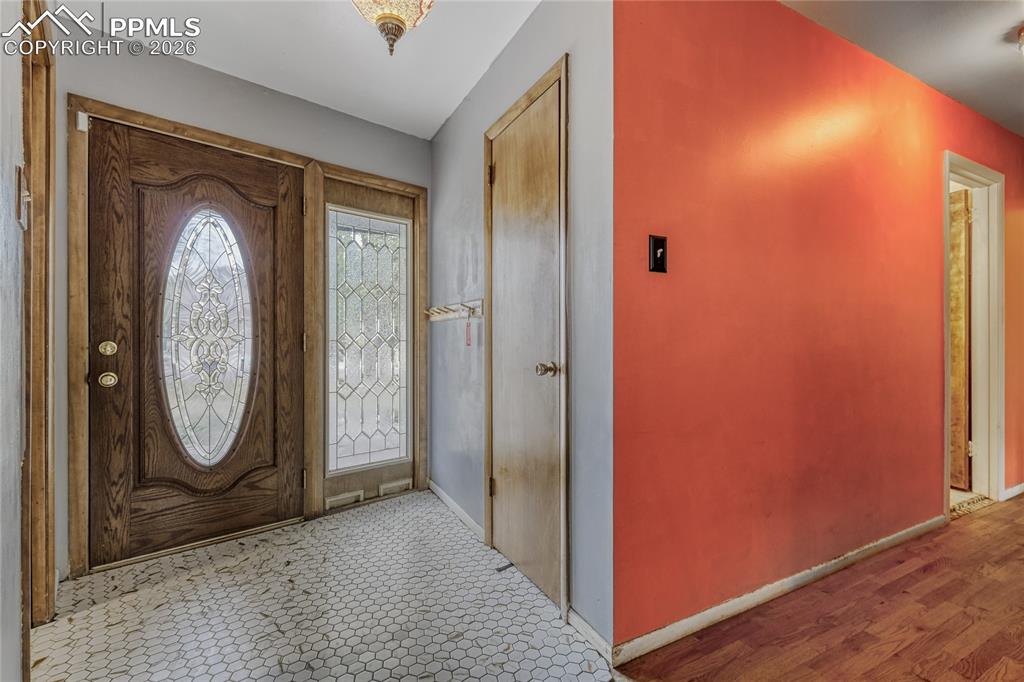 415 Chamberlin Place Colorado Springs CO 80906