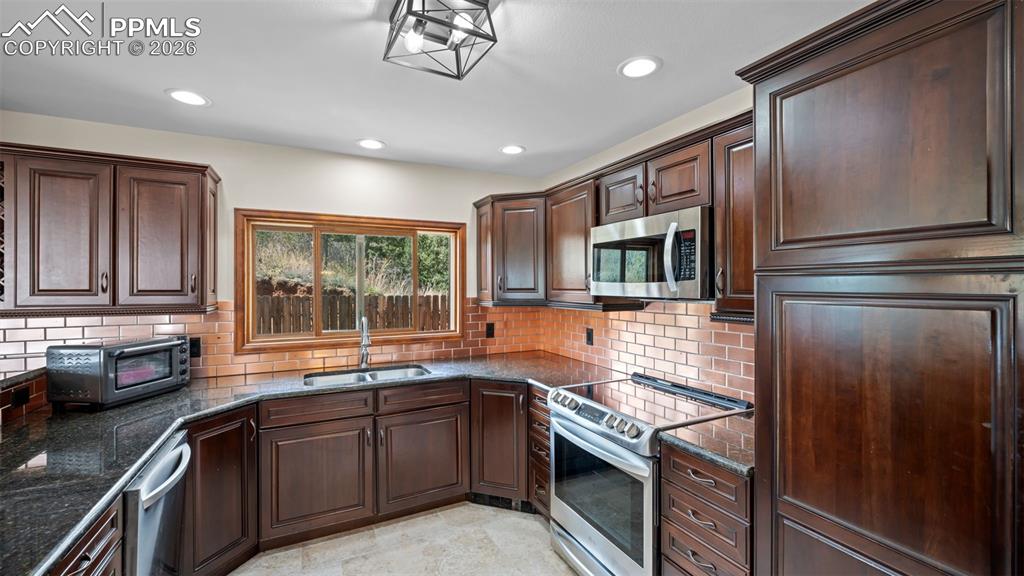 535 Rock Creek Mesa Road Colorado Springs CO 80926