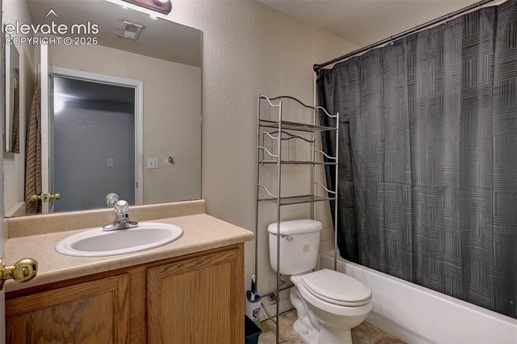 8375 Lupan Drive Colorado Springs CO 80951