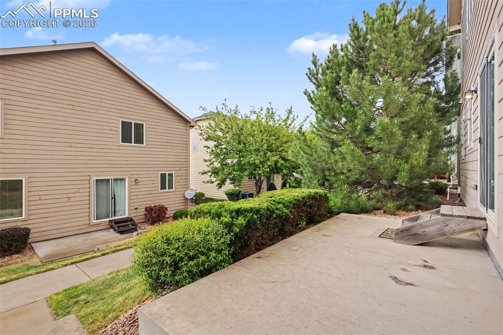 2465 Sierra Springs Drive Colorado Springs CO 80916