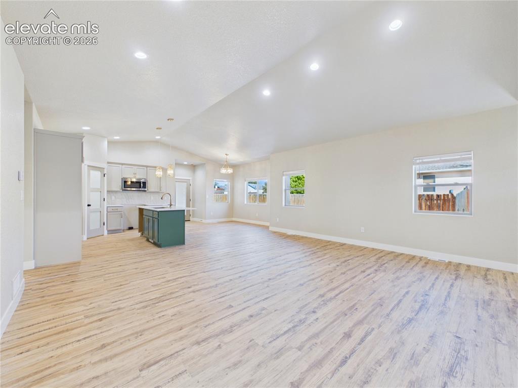 175 S Wiggins Drive Pueblo West CO 81007