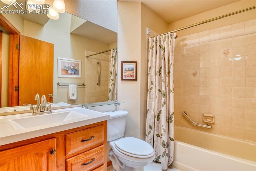 8611 Chancellor Drive Colorado Springs CO 80920