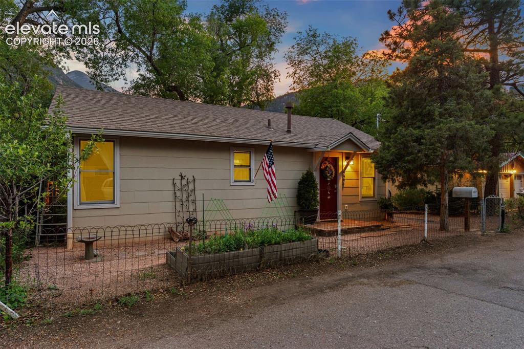 227 Pilot Knob Avenue Manitou Springs CO 80829