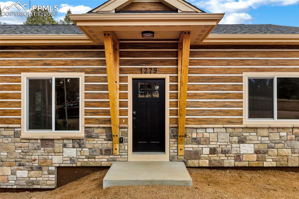 1279 N Mountain Estates Road Florissant CO 80816