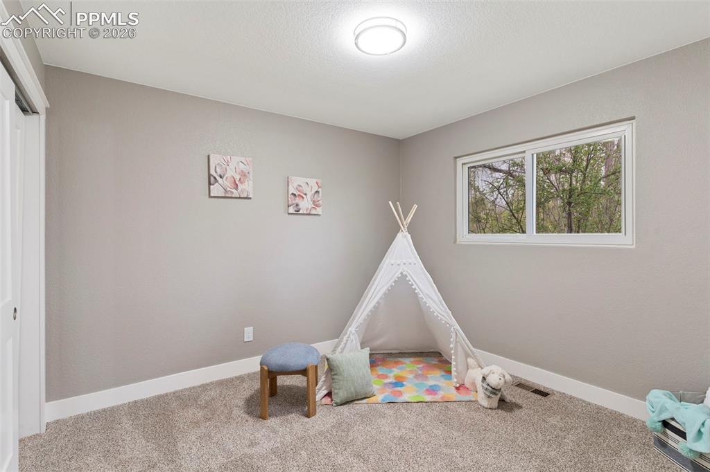 406 Squire Street Colorado Springs CO 80911