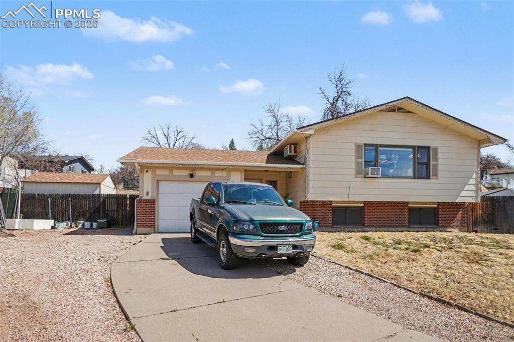1027 De La Vista Lane Colorado Springs CO 80911