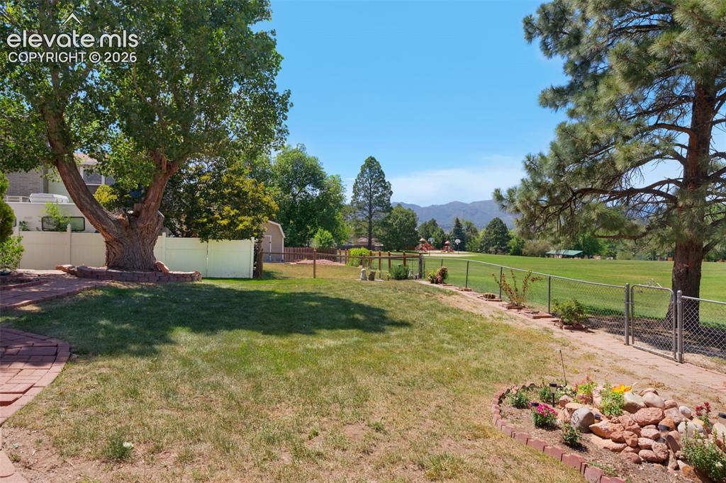 1192 Applewood Drive Colorado Springs CO 80907