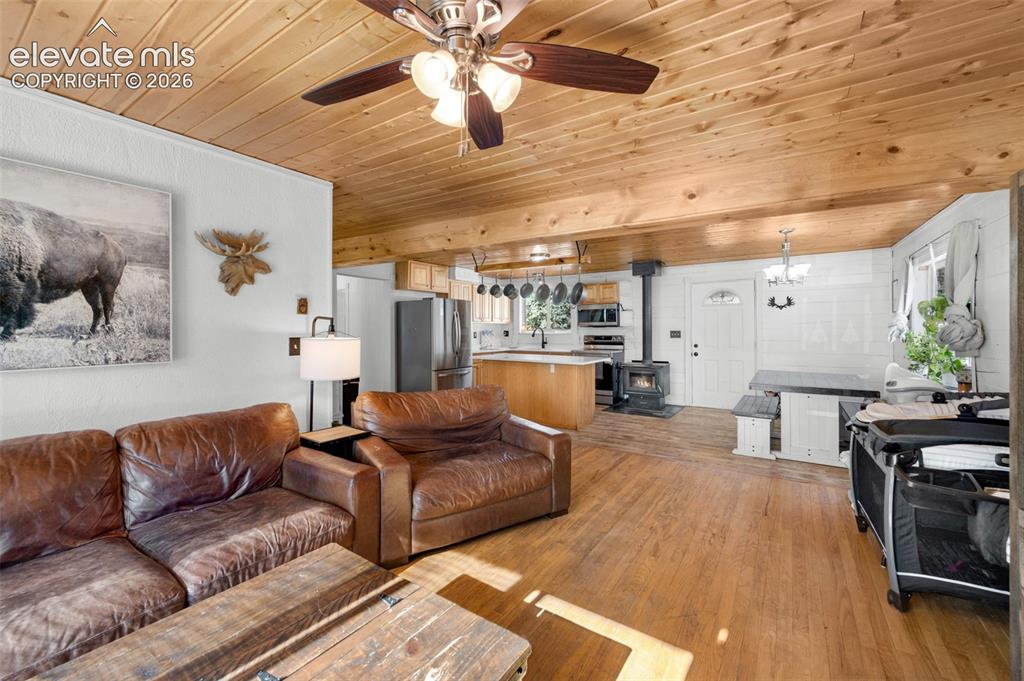 1276 Pinewood Road Florissant CO 80816