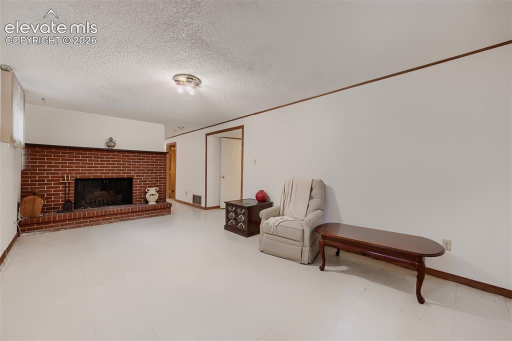 4618 Ridgeglen Road Colorado Springs CO 80918